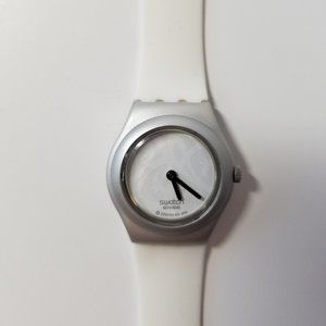 SWATCH - White double wrap watch